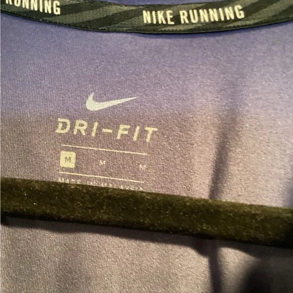 Nike Women's Purple Quarter-Zip Sweatshirt - Picture 2 of 9